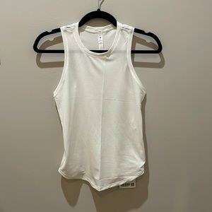 White lululemon workout top